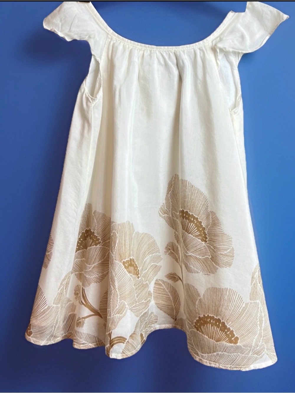Baby Gap toddler girl summer dress in cream with a tan floral design